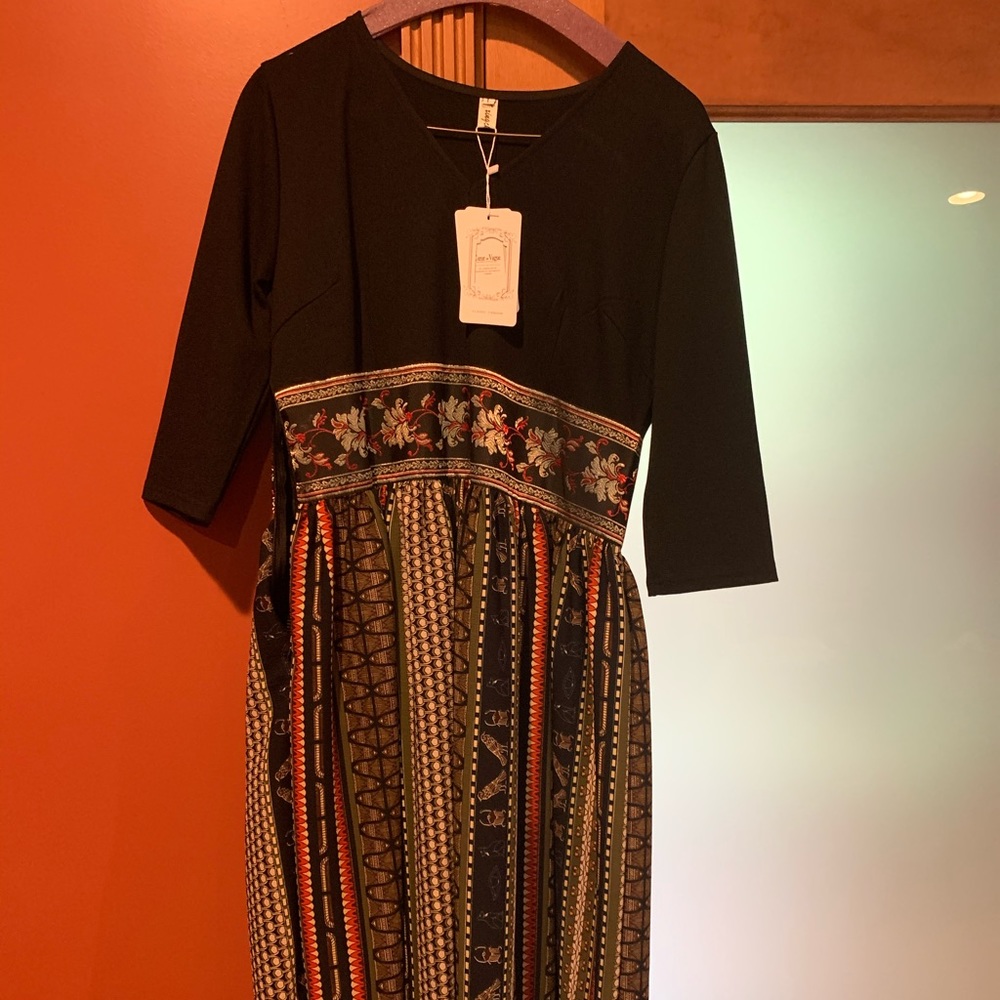 Geometric midi dress